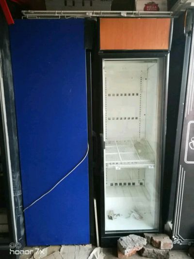 Лот: 11770046. Фото: 1. Холодильник витринный. Торговое