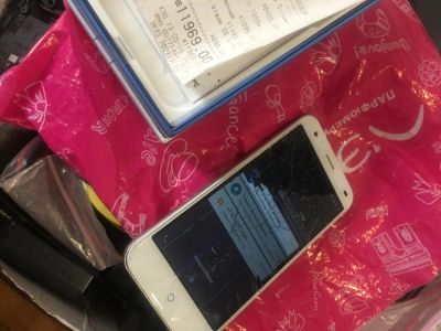Лот: 9917957. Фото: 1. zte blade s6 lite. Смартфоны