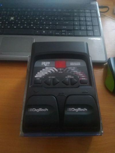 Лот: 15833763. Фото: 1. Гитарный Процессор Digitech RP55. Гитарные эффекты и комбоусилители
