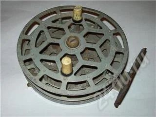 Лот: 233760. Фото: 1. катушка. Удочки, спиннинги