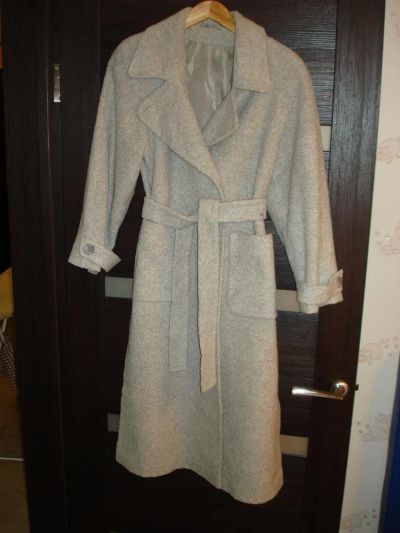 Лот: 1257458. Фото: 1. пальто женское, размер 46-48. Верхняя одежда