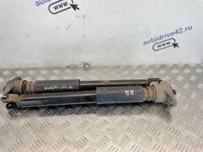 Лот: 21703532. Фото: 1. амортизаторы Hyundai Elantra HD. Ходовая, подвеска, рулевое управление
