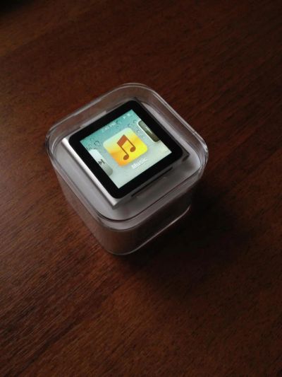 Лот: 6692978. Фото: 1. iPod nano 6 16gb silver идеальное... Плееры