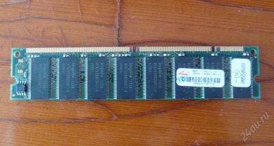 Лот: 86118. Фото: 1. SDRAM DIMM 256mb PC133 торги С... Оперативная память
