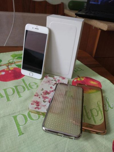 Лот: 9122225. Фото: 1. Iphone 6 golg 16gb, один хозяин... Смартфоны