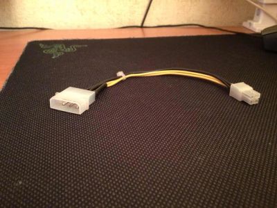Лот: 9439542. Фото: 1. Переходник питания Molex - 4 pin... Шлейфы, кабели, переходники
