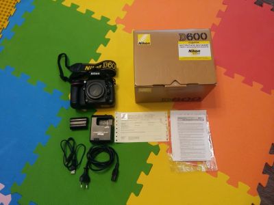 Лот: 8540583. Фото: 1. Nikon D600 цена действительна... Цифровые зеркальные