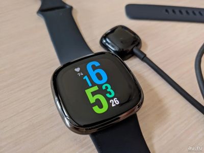 Лот: 17966597. Фото: 1. Смарт-часы Fitbit Sense. С 1 рубля... Смарт-часы, фитнес-браслеты, аксессуары