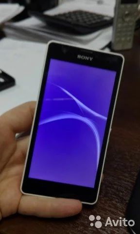 Лот: 9538372. Фото: 1. Смартфон Xperia zr c5502. Смартфоны