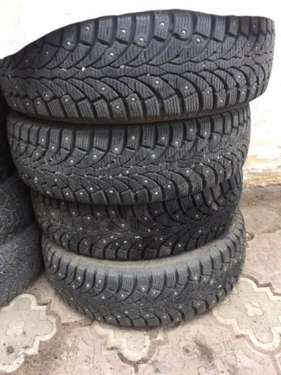 Лот: 11851098. Фото: 1. Комплект зимней резины Pirelli... Шины