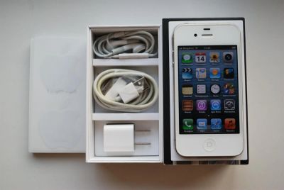 Лот: 3211903. Фото: 1. Apple iPhone 4 16GB (белый). Смартфоны