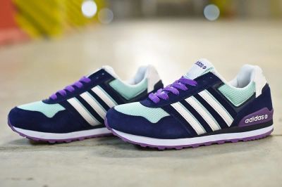 Лот: 10788616. Фото: 1. Кроссовки женские Adidas Runeo... Кеды, кроссовки, слипоны
