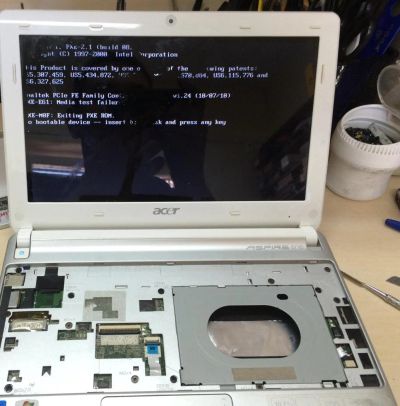 Лот: 7239540. Фото: 1. Acer Aspire One D257 - N57DQws... Ноутбуки