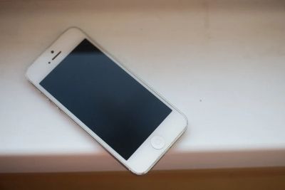 Лот: 12721676. Фото: 1. Iphone 5 16gb white. Чехлы, бамперы