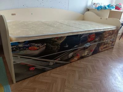 Лот: 25595290. Фото: 1. Кровать детская с матрасом спальное... Детские кровати и кроватки