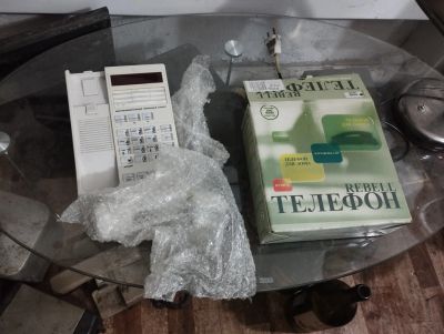 Лот: 20658376. Фото: 1. Телефон. Проводные телефоны