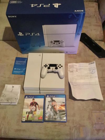 Лот: 6844520. Фото: 1. Sony ps4 новая cuh-1208 обмен... Игровые приставки, консоли