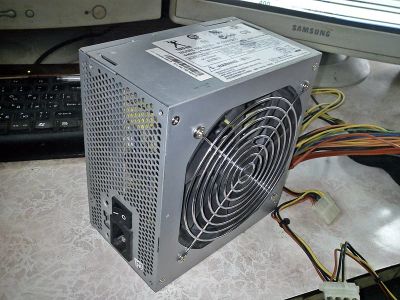Лот: 5487969. Фото: 1. FAN 12 см. питание видеокарты... Корпуса, блоки питания
