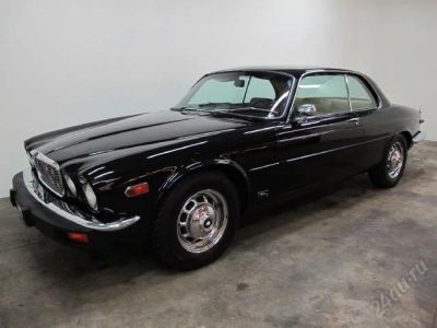 Лот: 2387481. Фото: 1. 1976 Jaguar XJ6C. Автомобили