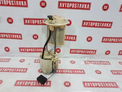 Лот: 20895871. Фото: 1. Насос топливный Toyota Vitz SCP90... Топливная система