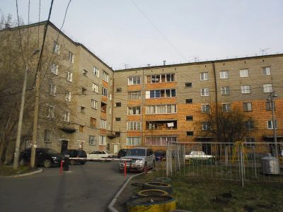Лот: 4095525. Фото: 1. Продам 1-комн. на Тотмина 23... Квартиры, студии