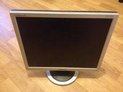 Лот: 6411591. Фото: 1. Монитор Samsung 920n. ЖК-мониторы