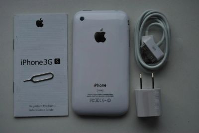 Лот: 3431929. Фото: 1. Apple iPhone 3GS 32GB белый оригинальный. Смартфоны