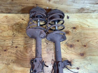 Лот: 18535734. Фото: 1. Стойка Nissan X-Trail NT30 QR20DE... Ходовая, подвеска, рулевое управление