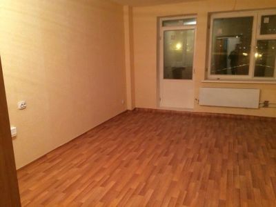 Лот: 6841712. Фото: 1. Сдам 1 - комн квартиру. Квартиры, студии