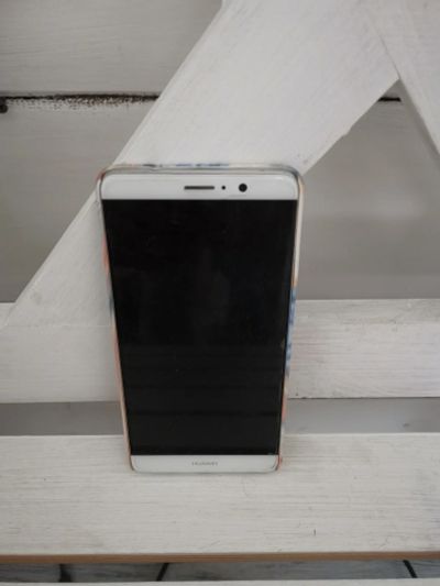 Лот: 13368166. Фото: 1. Huawei Mate 9. Смартфоны