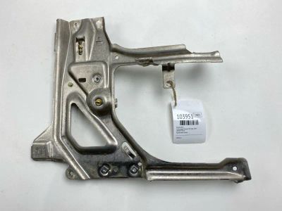 Лот: 24952532. Фото: 1. Кронштейн Volkswagen Passat 1997... Двигатель и элементы двигателя