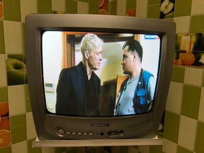 Лот: 10439498. Фото: 1. Телевизор Daewoo, цветной, диагональ... Телевизоры