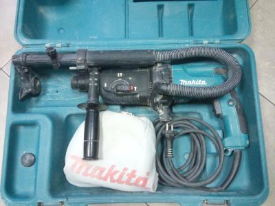 Лот: 9098803. Фото: 1. Перфоратор c пылесосом Makita... Электроинструмент