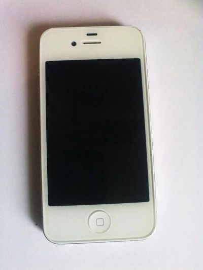 Лот: 5166674. Фото: 1. iphone 4 8 gb. Смартфоны