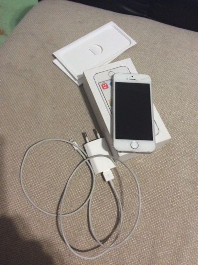 Лот: 11508959. Фото: 1. Iphone 5s. Смартфоны