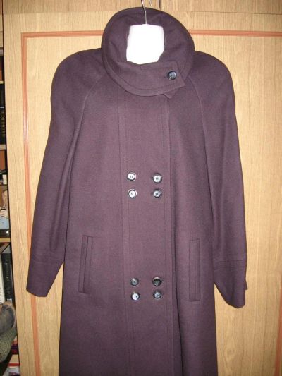 Лот: 3787196. Фото: 1. новое пальто осень цвет черники... Готовые изделия