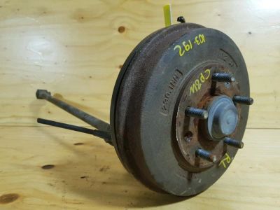 Лот: 18597696. Фото: 1. Ступица Mazda Premacy CP8W FPDE... Ходовая, подвеска, рулевое управление