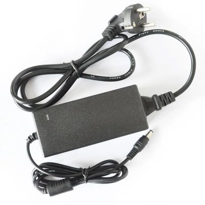 Лот: 4608277. Фото: 1. Блок питания 12V 5A (60W). Разъем... Зарядные устройства, блоки питания для бытовой техники