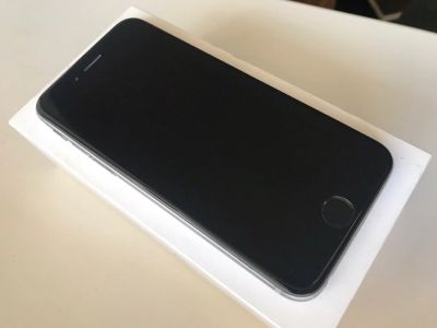 Лот: 14730910. Фото: 1. iPhone 6. Смартфоны