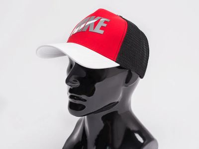 Лот: 19975902. Фото: 1. Кепка Nike. Шарфы, платки