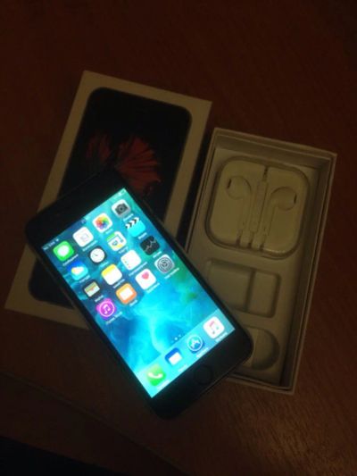 Лот: 8756540. Фото: 1. iphone 6s. Смартфоны