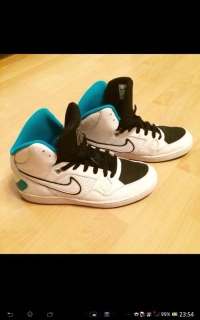 Лот: 6220679. Фото: 1. Кроссовки Nike. Кеды, кроссовки, слипоны