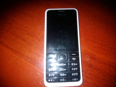 Лот: 3694110. Фото: 1. Nokia 301. Кнопочные мобильные телефоны