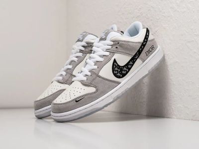 Лот: 24977939. Фото: 1. Кроссовки Dior x Nike SB Dunk... Кеды, кроссовки, слипоны