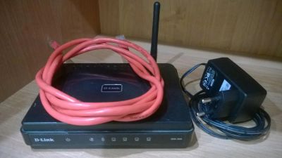 Лот: 5884970. Фото: 1. Беспроводной Wi-Fi маршрутизатор... Маршрутизаторы (роутеры)