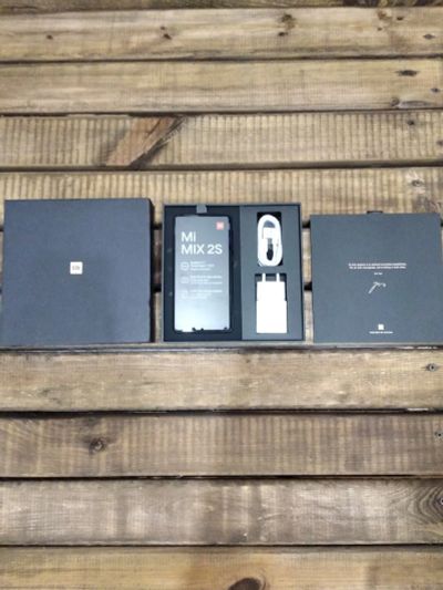 Лот: 13373194. Фото: 1. Xiaomi mi mix 2s. black. 6/64... Смартфоны