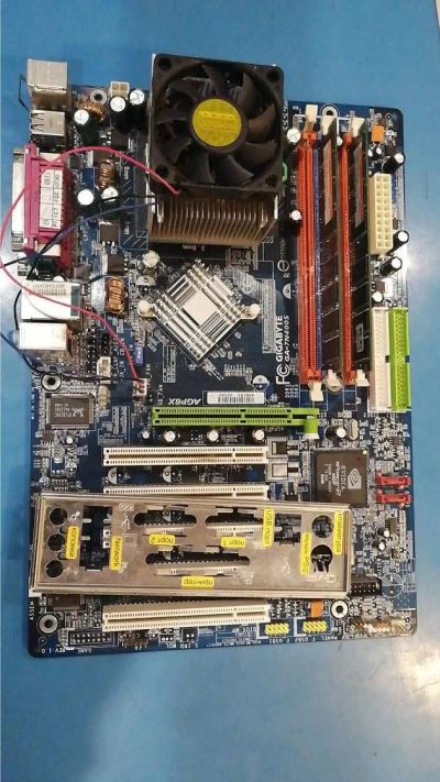 Лот: 17349738. Фото: 1. Материнская плата gigabyte ga-7n400s... Материнские платы