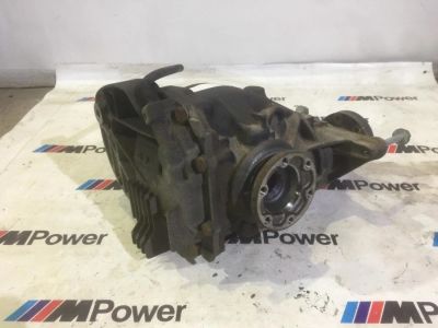 Лот: 11091366. Фото: 1. Задний редуктор BMW Е53. Трансмиссия
