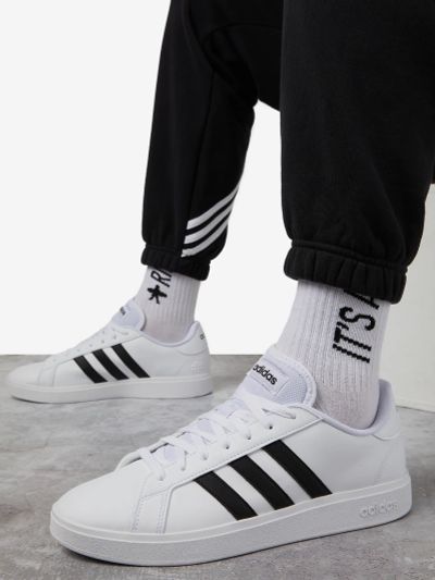 Лот: 22456844. Фото: 1. Кеды мужские adidas Grand Court... Другое (одежда, обувь, галантерея)