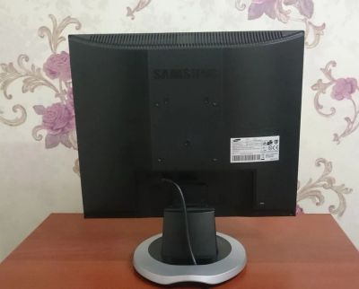 Лот: 6885021. Фото: 1. монитор Samsung SyncMaster 913N... ЖК-мониторы